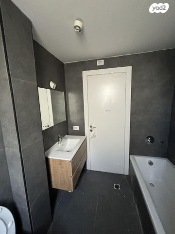 דירה, רב צעיר 14, הצפון החדש - צפון, תל אביב יפו