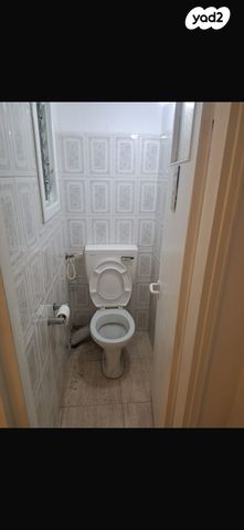 דירה, אבא ברדיצ'ב 6, הגבול רוטשילד, בת ים