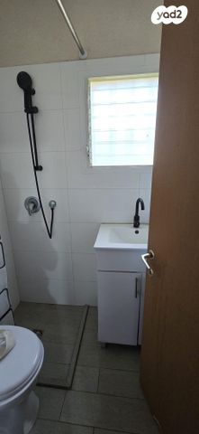 דירה, שדרות דגניה 42, קרית חיים מערבית, חיפה