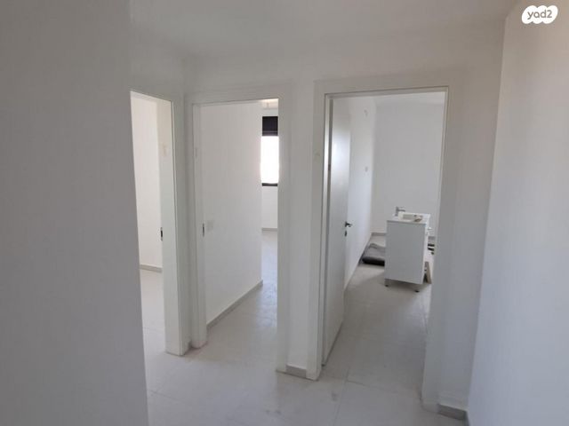 דירה, רועי קליין 10, קרית קריניצי, רמת גן