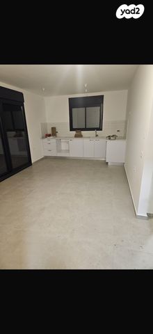 דירת גן, יצחק ארנסט נבנצל 1, מורדות ארנונה, ירושלים