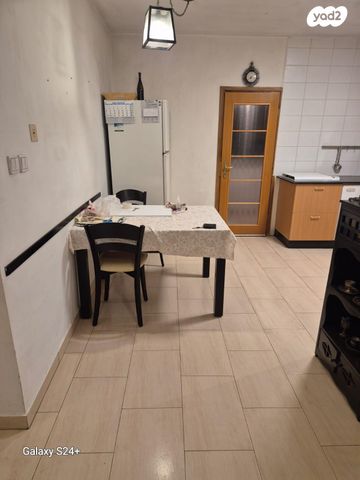 דירה, בורוכוב 50, קרית היובל, ירושלים