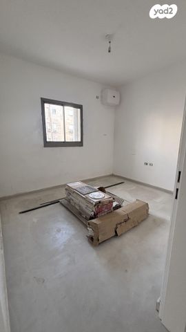 דירה, הרצל 35, רוטשילד עצמאות, בת ים