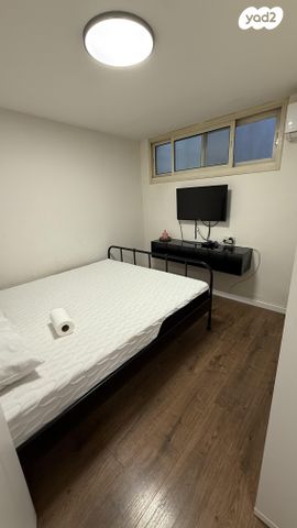 יחידת דיור, ברקת 4, אבני חן, קיסריה