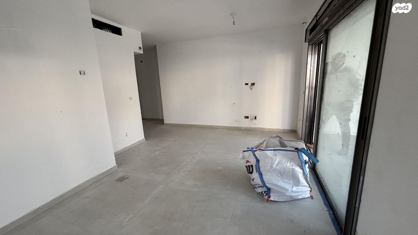 דירה, הרצל 35, רוטשילד עצמאות, בת ים