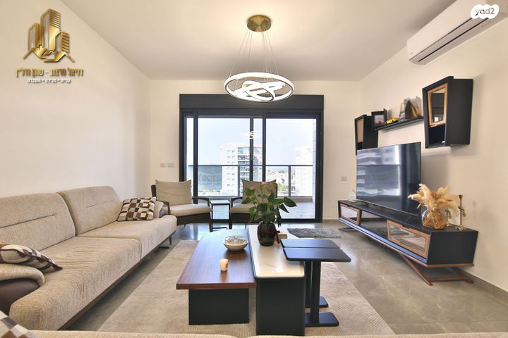 דירה, דרך השלום, הכרם ג', עכו