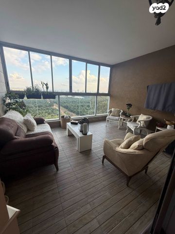 דירה, דרך השלום 33, הכרם ג', עכו