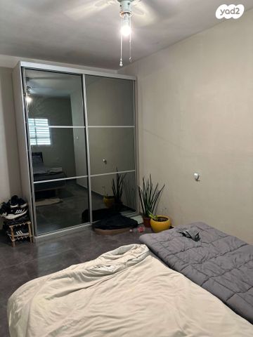 דירה, שכונת בן גוריון, מרכז העיר ג', רמת גן