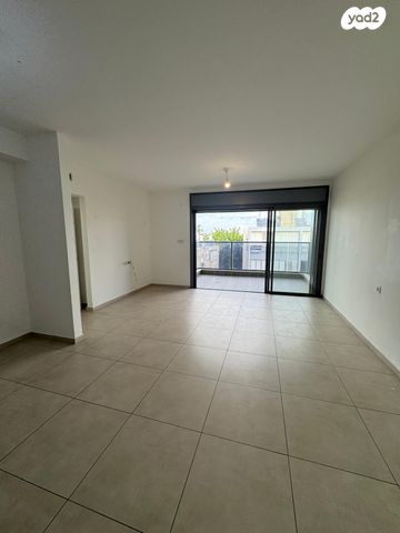 דירה, הפלמ"ח, אגרובנק, חולון