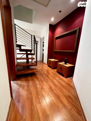 דופלקס, סיגלית, כפר סבא