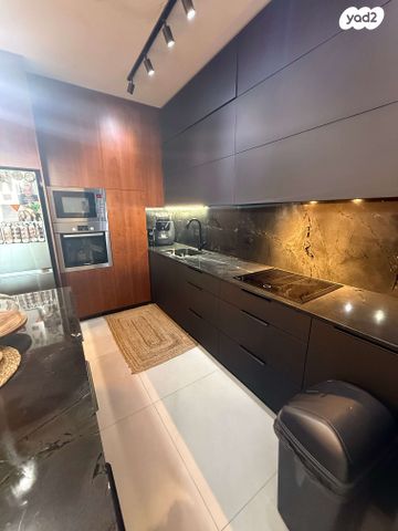 דירה, דרך השלום 33, הכרם ג', עכו