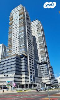 שדרות ירושלים 16