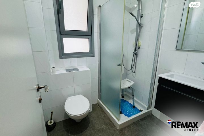 דירה, הדס, קרית אילון, חולון