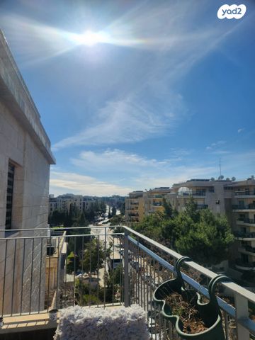 דירה, חנוך אלבק, צפון תלפיות, ירושלים