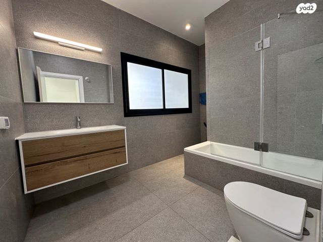 גג/ פנטהאוז, מרכז, כפר סבא