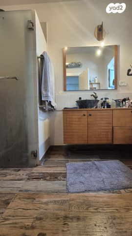 דו משפחתי, אילות, גדרה