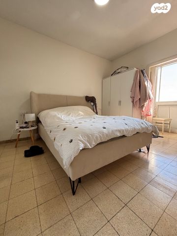 דירה, כצנלסון, פועלי הרכבת, גבעתיים