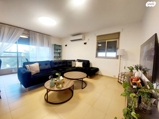 דירה, הנוטרים, אגרובנק, חולון