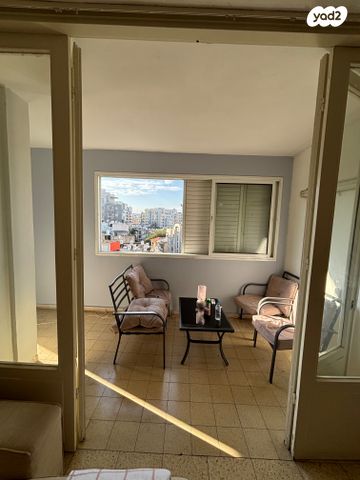 דירה, כצנלסון, פועלי הרכבת, גבעתיים