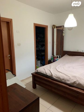 דירה, מגידו, נווה אילן, אשקלון