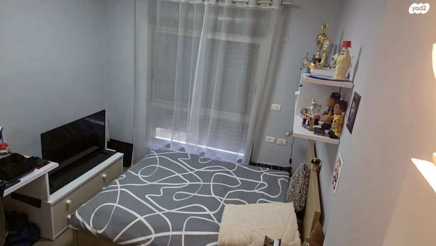 דירת גן, מרדכי זעירא 11, המשתלה, תל אביב יפו