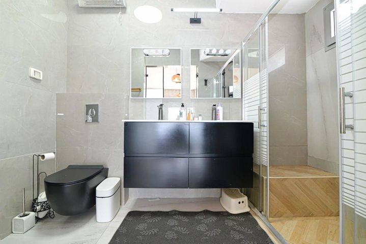 דירה, הגילה, נוף הטיילת, נתניה