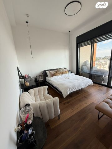 גג/ פנטהאוז, הרצליה הירוקה, נווה עובד, הרצליה