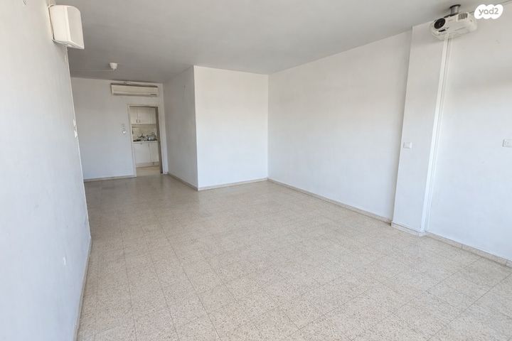 דירה, הקשת, קרית שלום, תל אביב יפו