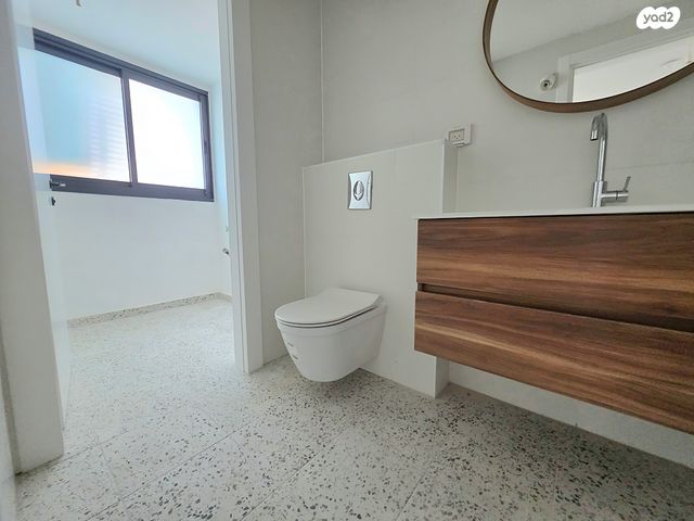 דירה, הגדוד העברי, קרית ויצמן, רעננה