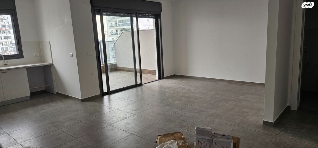 דירה, עיר היין, אשקלון