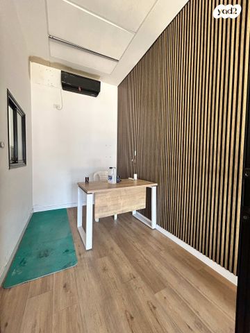 חנויות/ שטח מסחרי, הרב ניסנבאום, בת ים