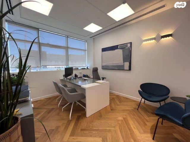משרדים, הגביש 4, אזור תעשיה ספיר, נתניה