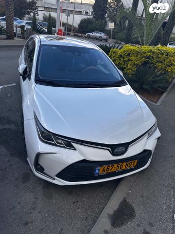 טויוטה קורולה