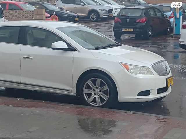 מודעת רכב ביואיק לה-קרוס