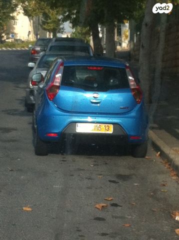 מודעת רכב אם ג'י MG3