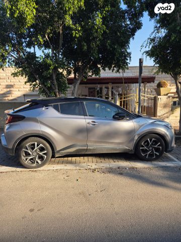 טויוטה C-HR