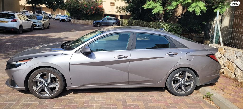 יונדאי אלנטרה