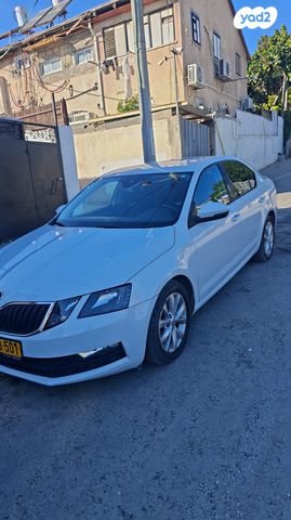 סקודה אוקטביה 