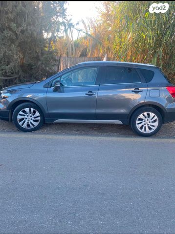 סוזוקי קרוסאובר