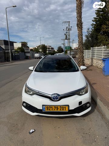 מודעת רכב טויוטה אוריס