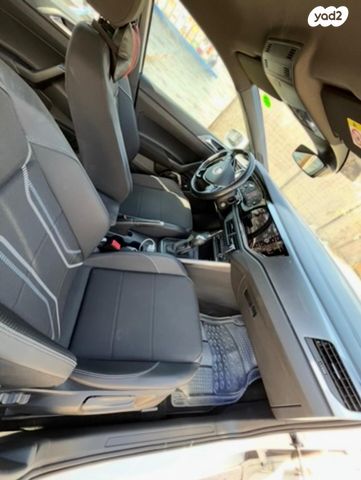 פולקסווגן פולו 