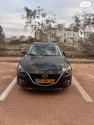 מודעת רכב מאזדה 3