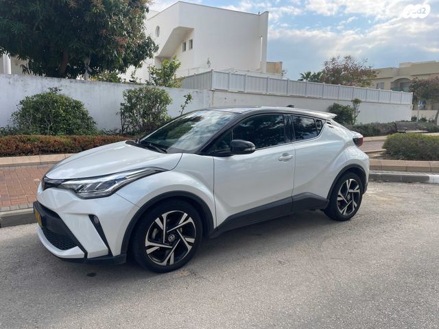 טויוטה C-HR