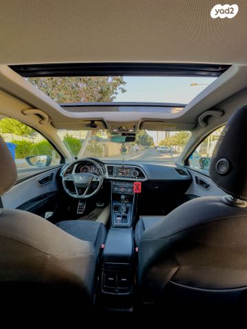 מודעת רכב סיאט לאון