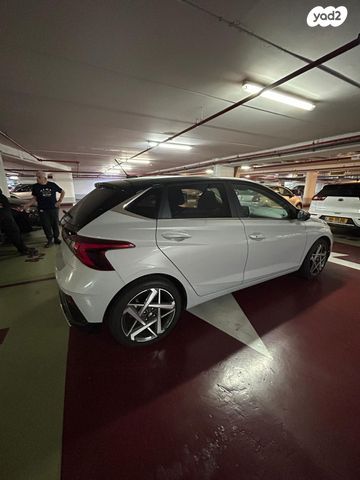 מודעת רכב יונדאי i20