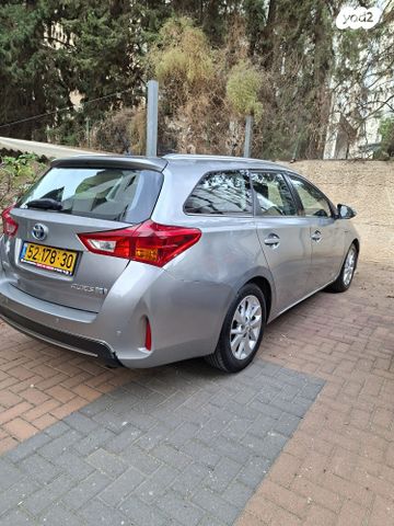 טויוטה אוריס