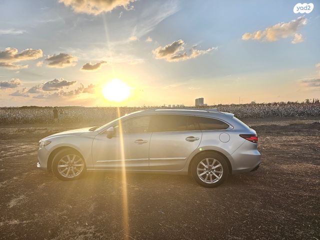 מודעת רכב מאזדה 6