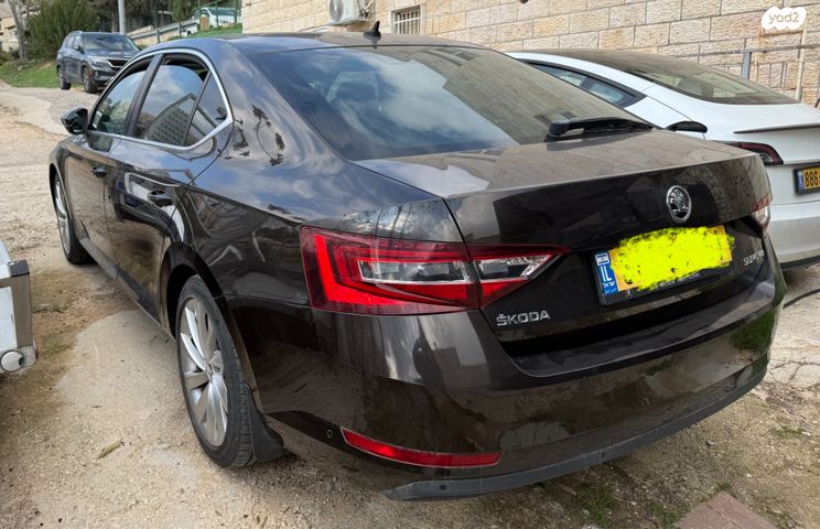 מודעת רכב סקודה סופרב