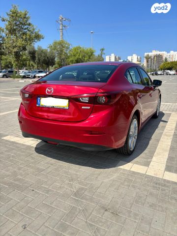 מאזדה 3