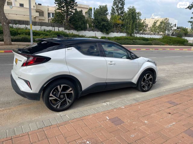 טויוטה C-HR